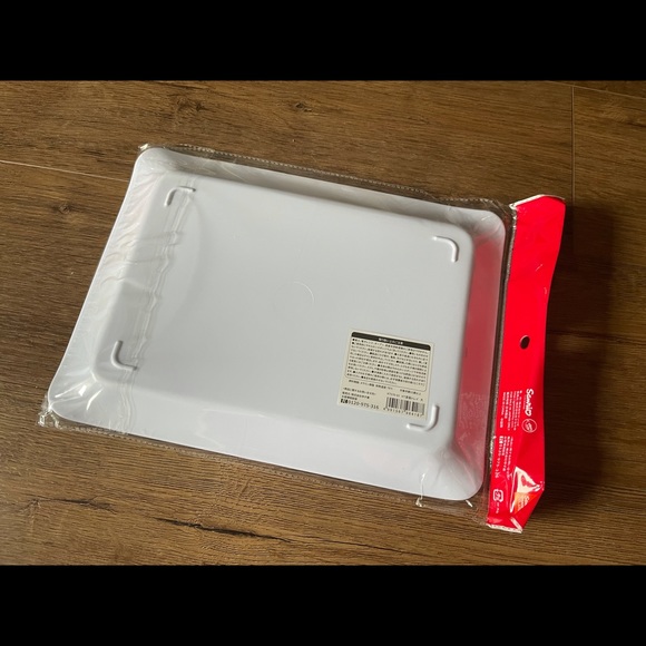 HELLO KITTY-Imported (NWT) Large Japanese Design Tray - Picture 7 of 11